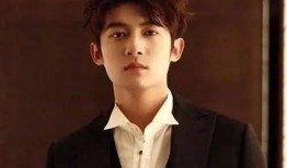 演员成毅最新爆料图片视频