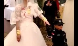 姐姐爆料弟弟结婚了视频,弟弟喜结良缘，甜蜜婚礼现场曝光