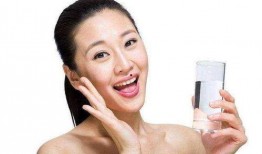 吃鸡皮肤爆料1周年视频,吃鸡皮肤爆料一周年精彩瞬间大盘点