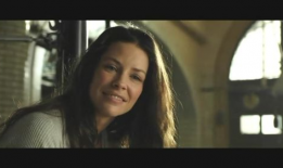 割喉岛在线观看,惊悚探险，生死较量在线揭秘