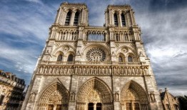 巴黎圣母院在线观看,穿越时空的浪漫之旅，在线重温经典