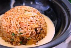 网红爆料咬米饭视频播放,是美食挑战还是恶搞？