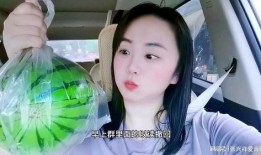 网红吃瓜美女是谁,揭秘网络红人的瓜田传奇