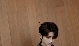 圈内爆料肖战朱正廷,圈内爆料揭秘神秘关系