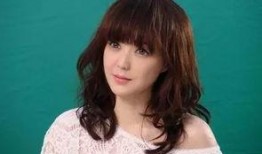 陈慧娴爆料小时候视频,揭秘童年趣事与成长点滴