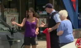 老太太爆料搞笑视频,搞笑视频笑翻网友