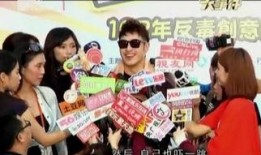 偷吻香港在线观看